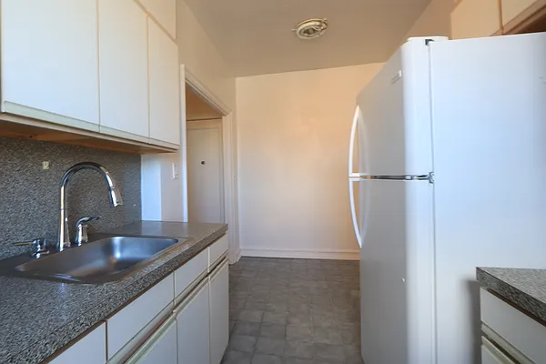 Rented by Douglas Elliman | media 12