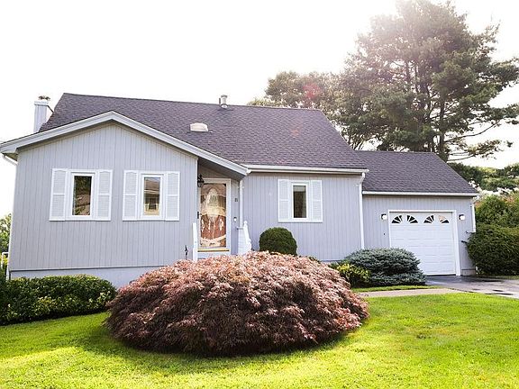 2nd image of 8 Pine Crest Dr