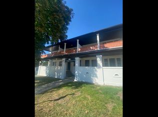 216 King St S #3, Waterloo, ON N2J 1R3