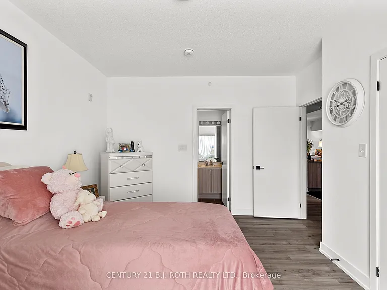 10 Culinary Ln #611 — Photo 19