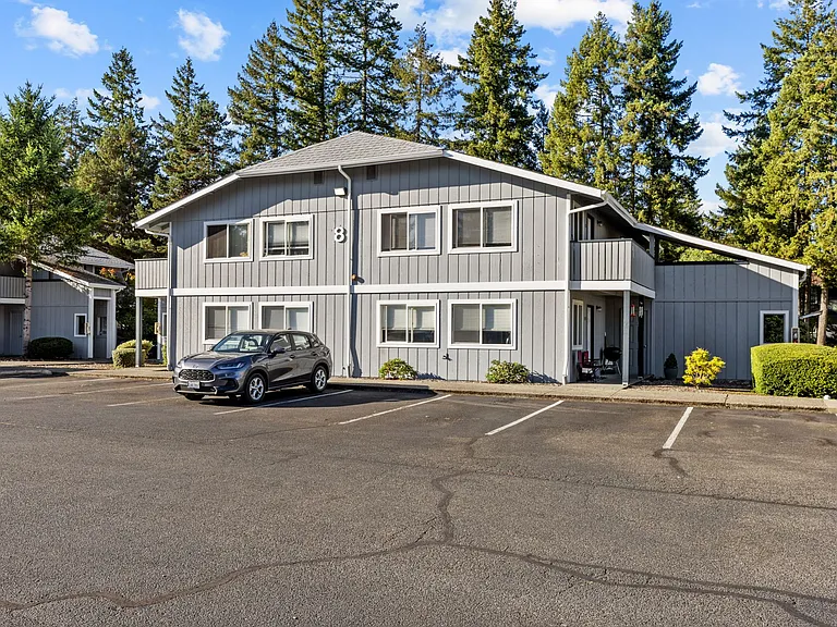 Evergreen Park Apartments in Olympia! — Photo 31