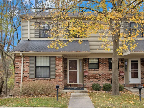 3328 Pine Bluff Ln, Kalamazoo, MI 49008