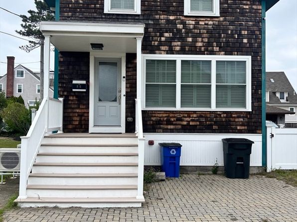86 Manomet Ave #86