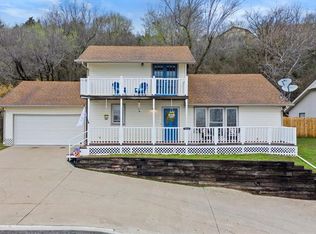 1020 Ridge Ln, Catoosa, OK 74015