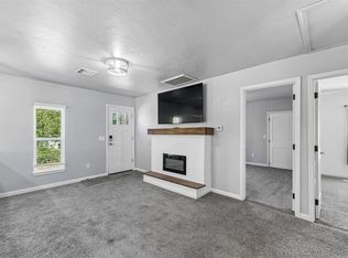 703 S Dewey Ave, Chandler, OK 74834