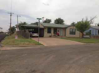 312 SE 6th St, Plainview, TX 79072