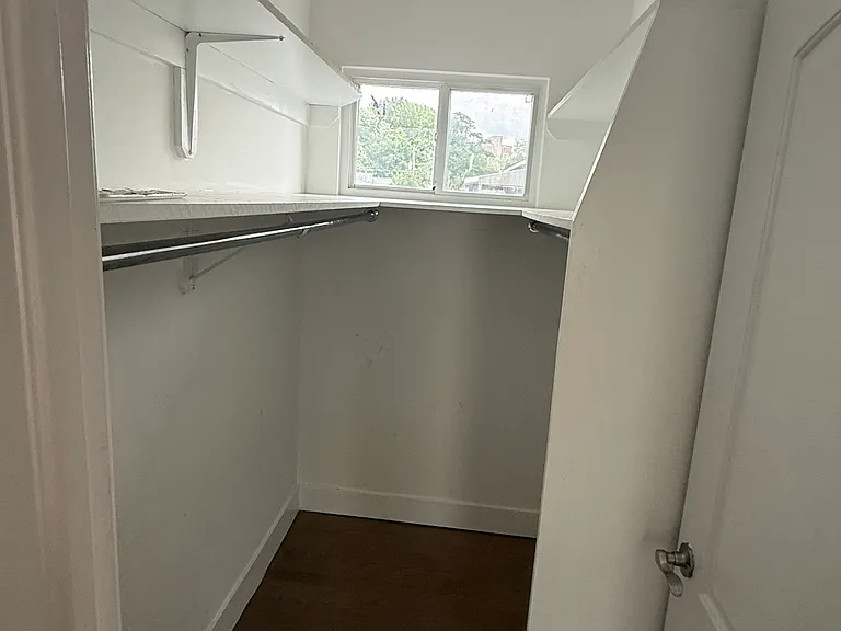 28 Hawkins St #3 — Photo 4