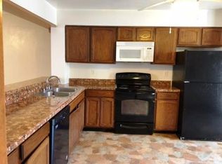 216 Misty Point Ln, Newport News, VA 23603