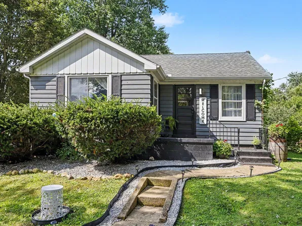 4531 Mead Rd, Buchanan, MI 49107