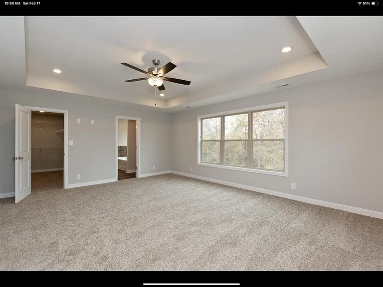1086 Spicer Dr — Photo 6