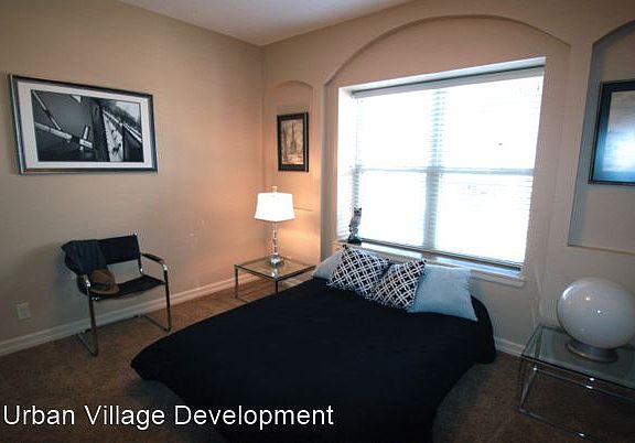 5th image of 3007 Jackson St APT 302