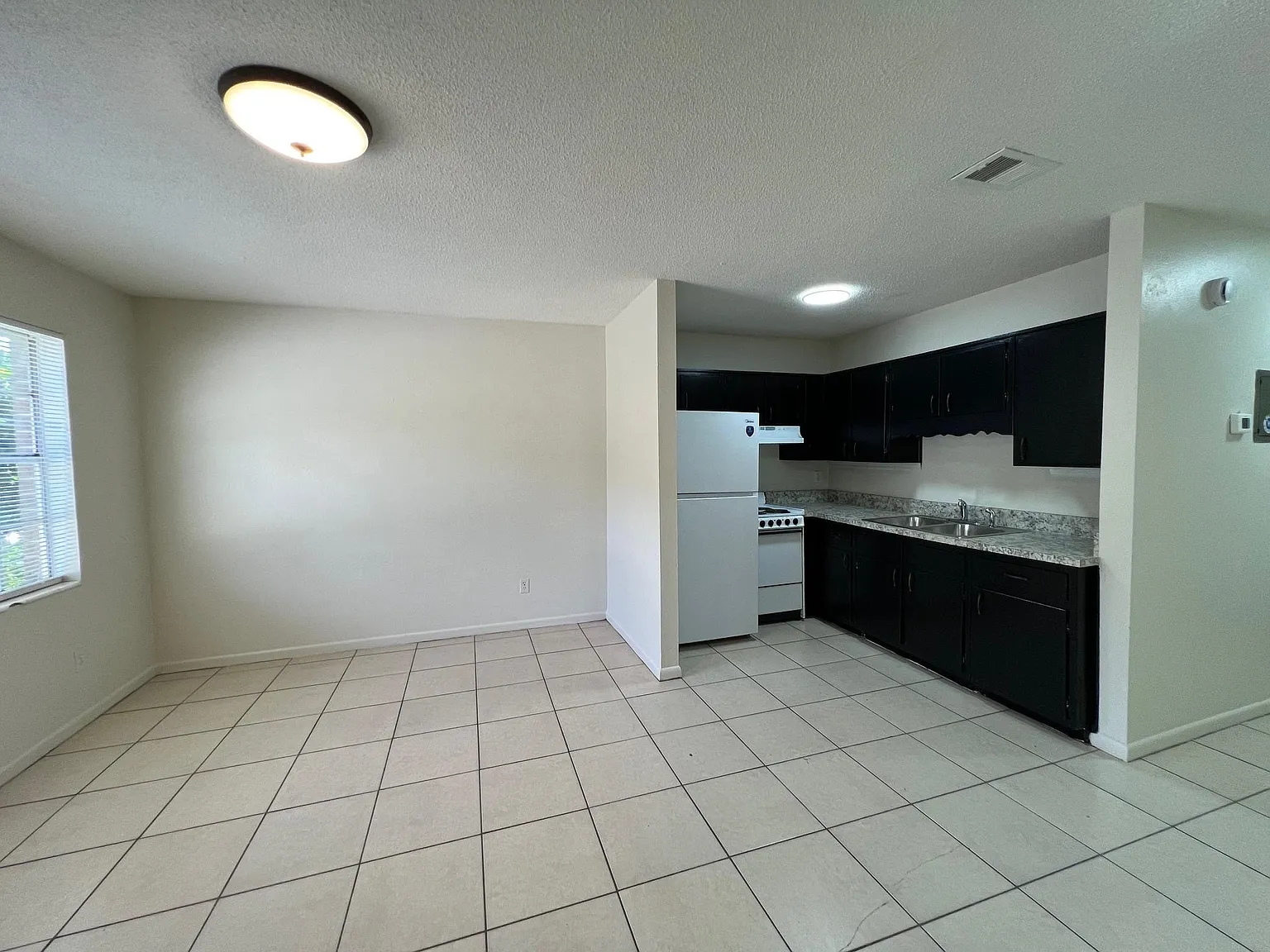 2 bed, 632 sqft, $950 — Photo 4