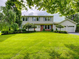 257 Betsy Ross Dr, Freehold, NJ 07728