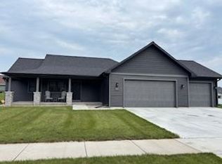 502 Eisenhower St, Baraboo, WI 53913