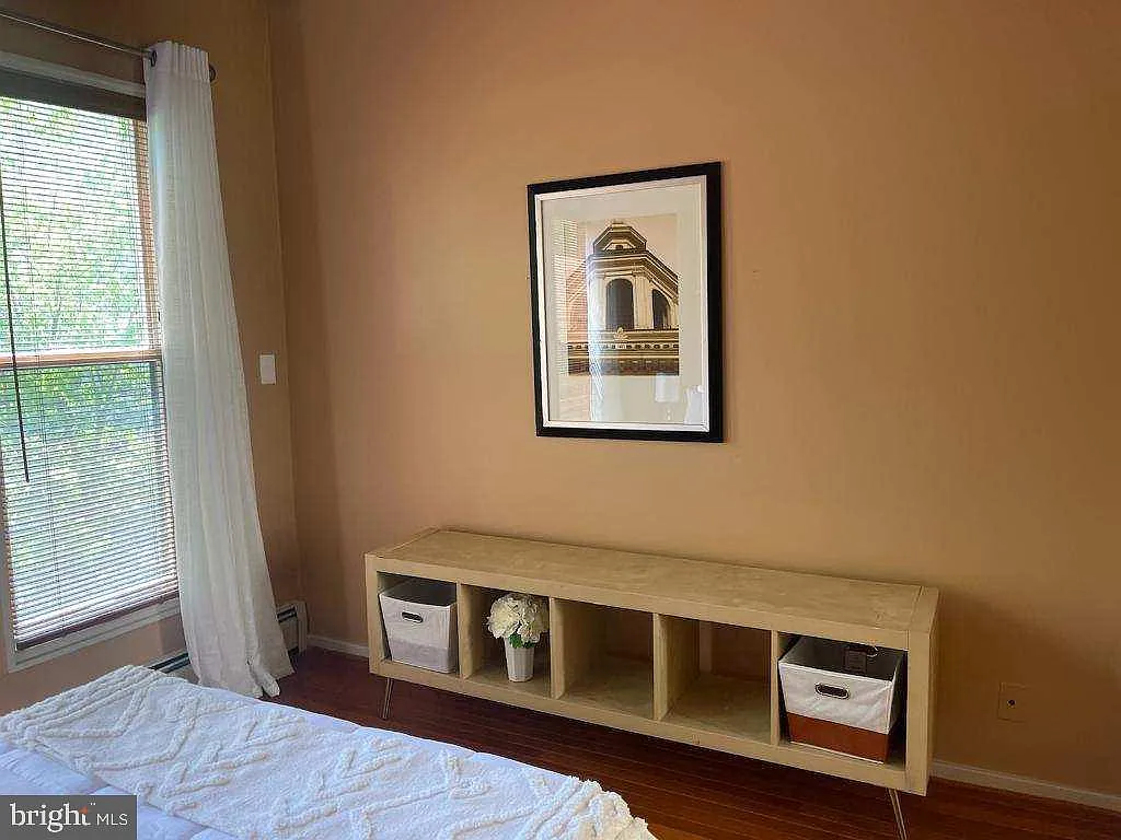 2 bed, 2.5 bath, 1538 sqft, $5,500 — Photo 3