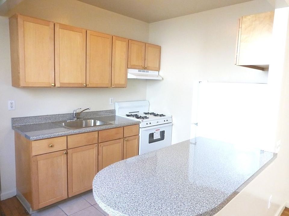 1st image of 206 W 148th St APT 2Q