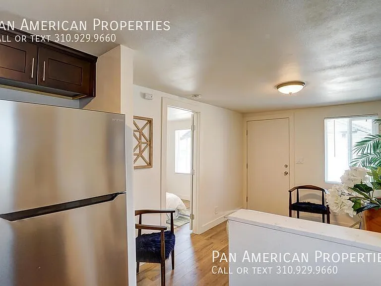 424 E Truslow Ave #15 — Photo 9