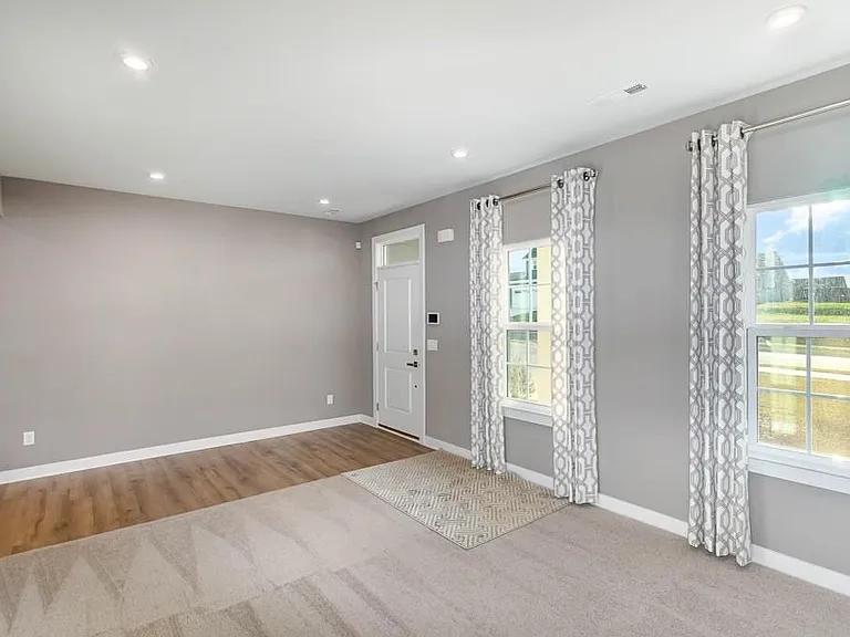 4003 Bluebell Ln — Photo 19