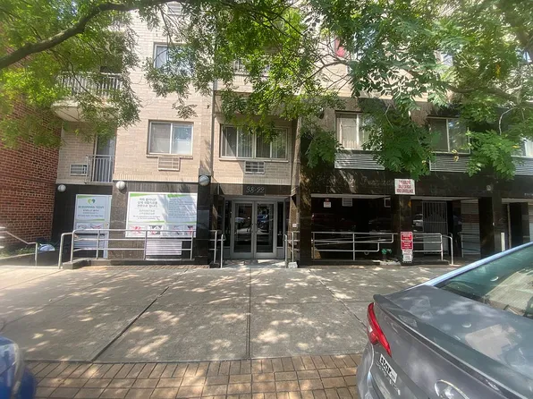 38-22 147th St #5B, Flushing, NY 11354