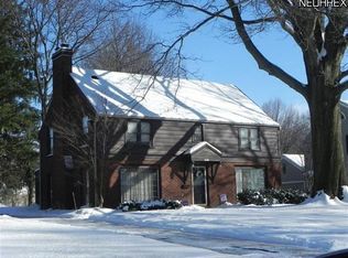 3915 Windsor Rd, Youngstown, OH 44512