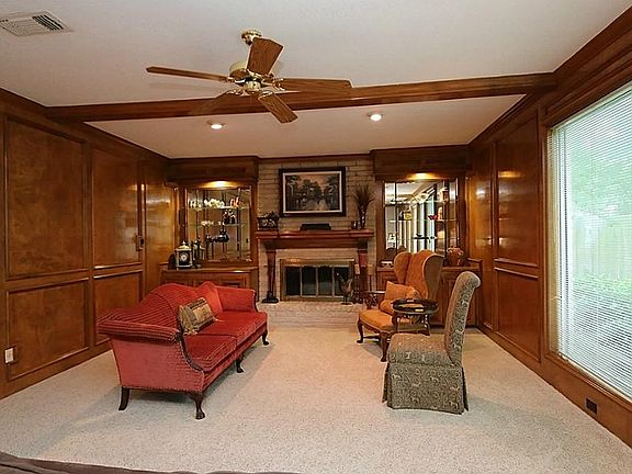 This view gives you a feel for the elegant finishes.