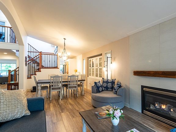5th image of 10471 Slatford St