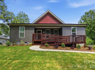 147 White St, Concord, NC 28027