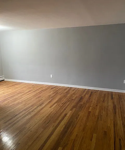 Ross Apartments — Photo 18