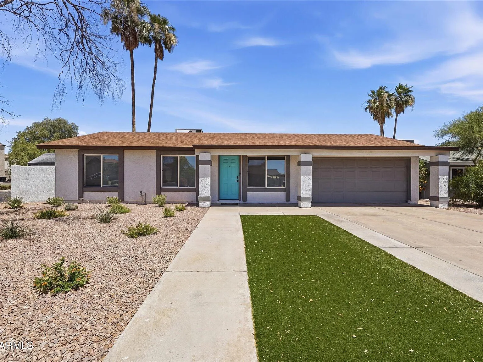 3 bed, 2.0 bath, 1416 sqft, $4,000 — Photo 3