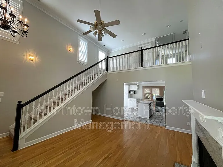 1207 Oglethorpe Ave — Photo 4