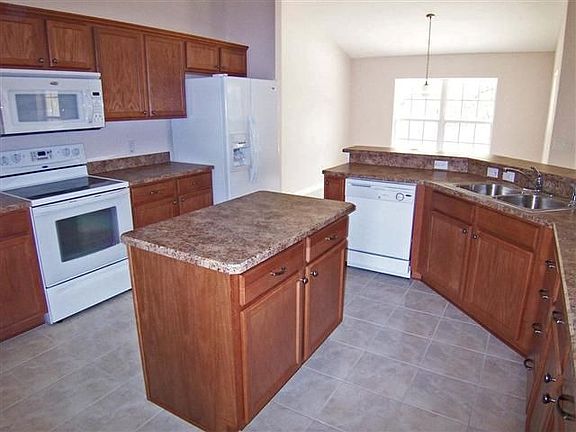 center island kitchen