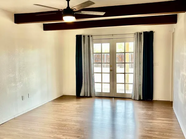 2922 W Ironwood Hill Dr, Tucson, AZ 85745