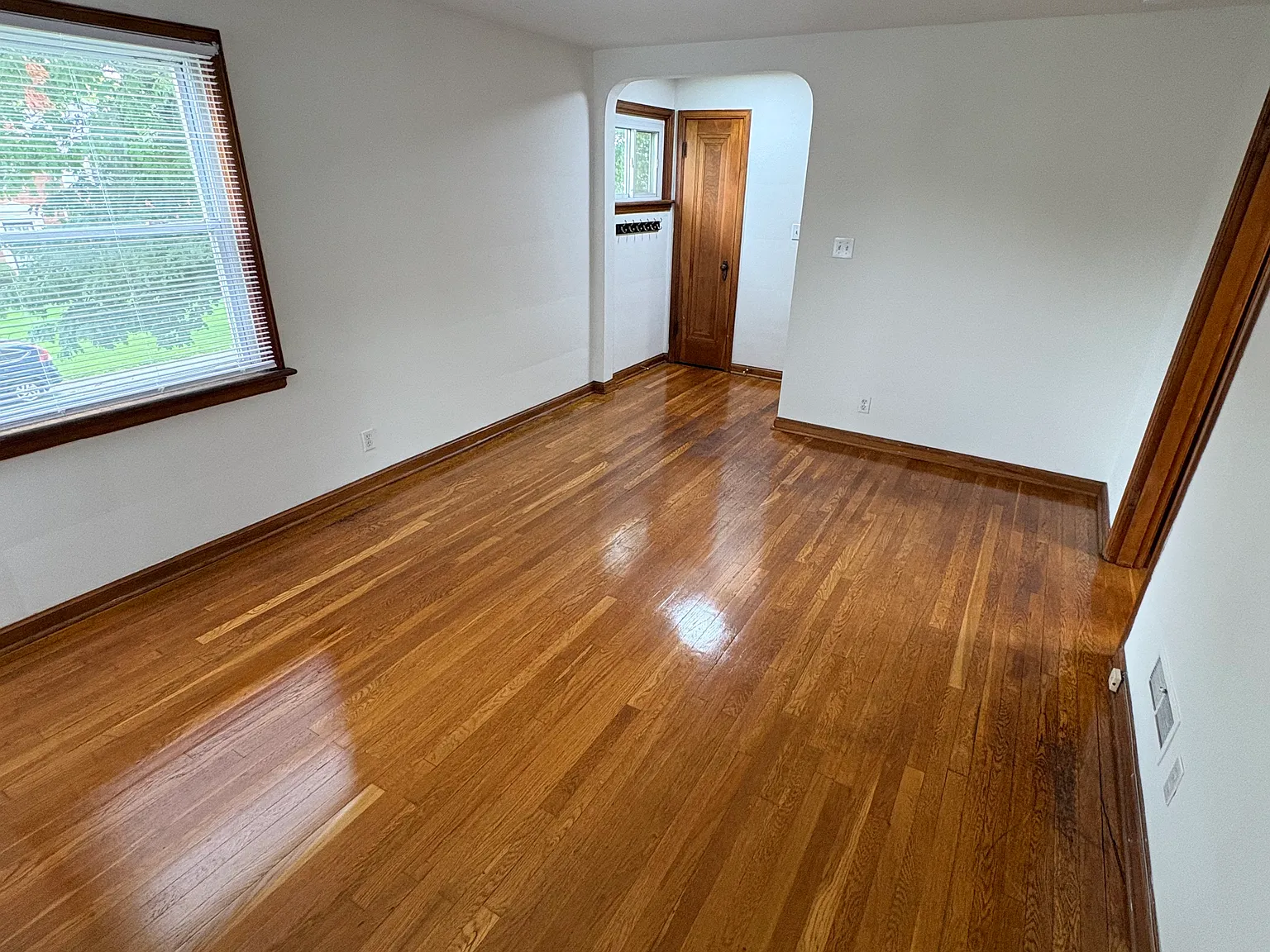 1345 Doten Ave — Photo 3