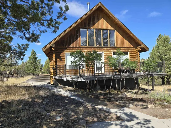 5228 Hill Dr, Weed, CA 96094