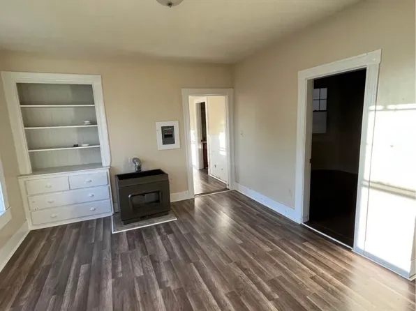 141 Orange St #1E, Manchester, NH 03104