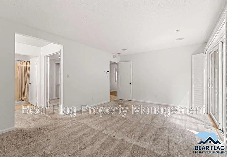 7919 Ridgemont Dr — Photo 42
