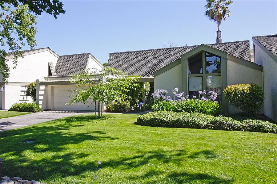 1st image of 4229 Ponce Dr