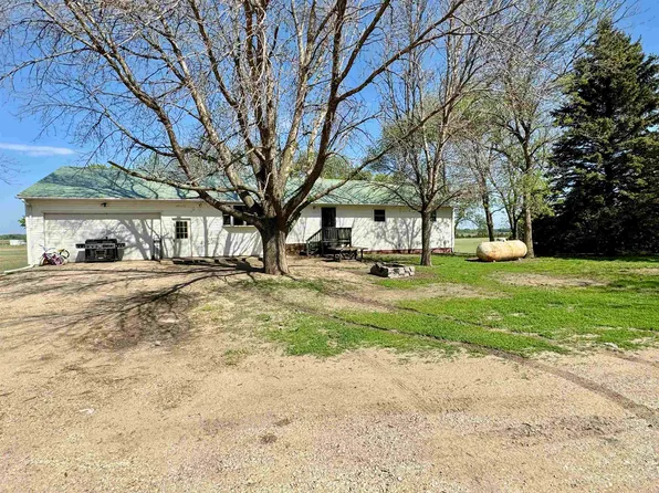 4367 350th St, Emmetsburg, IA 50536