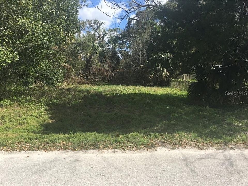 2nd image of 117 Manor Ave