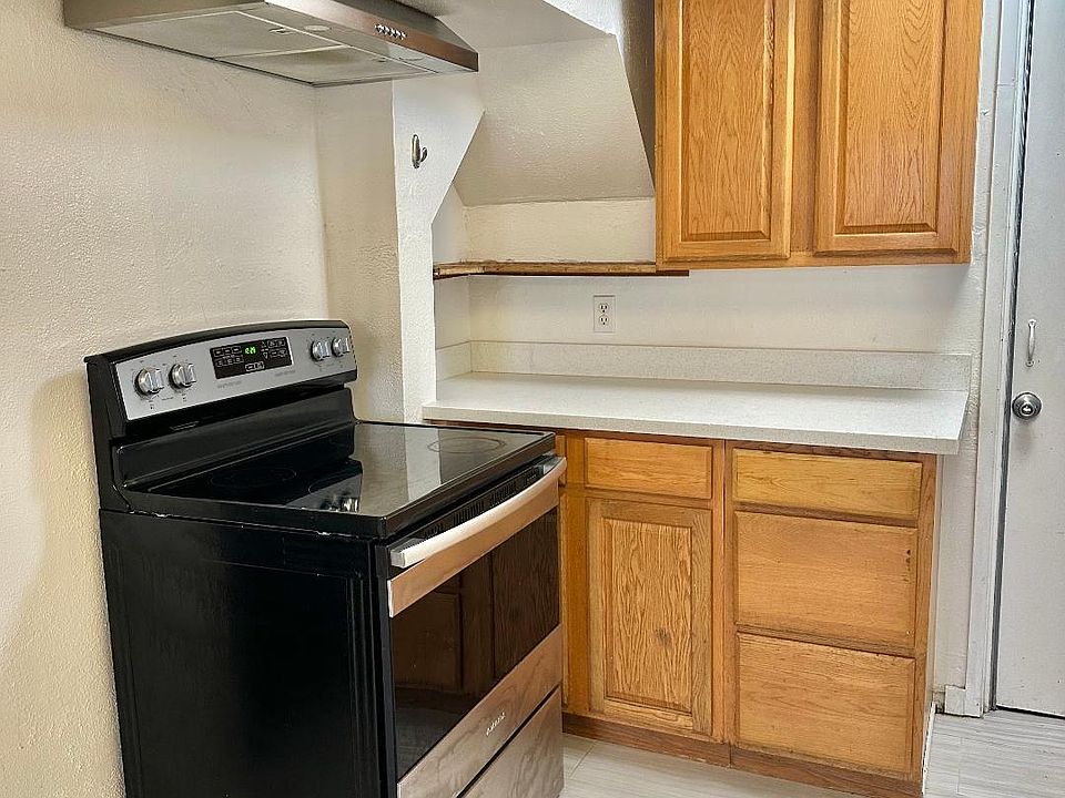 1st image of 173 Castillejo Dr