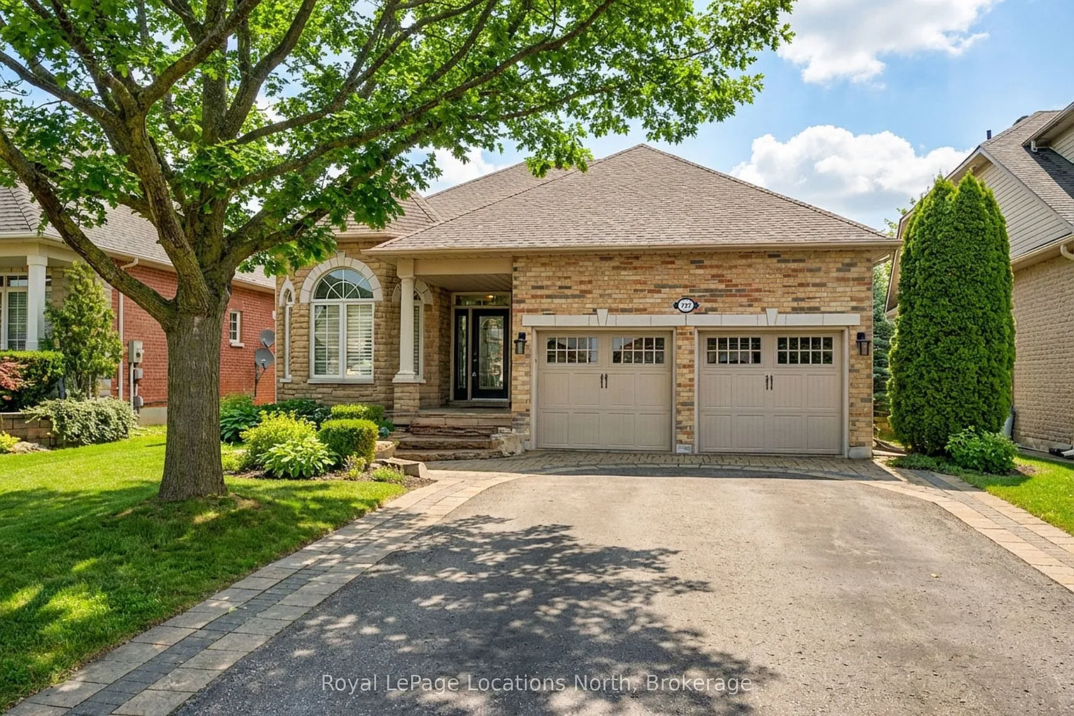 727 Madeline Hts N photo 1