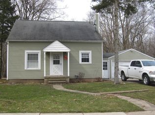 4103 Mount Olivet Rd, Kalamazoo, MI 49004