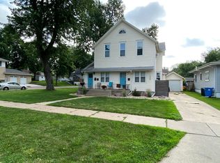 1400 S Center Ave UNIT 1-4, Sioux Falls, SD 57105