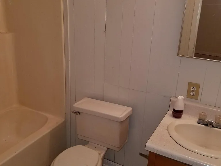 162 Pine Crest Cir #15 — Photo 4
