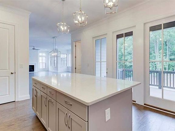 3932 Danube Lane 1 Elevation Image 5