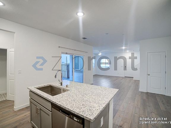 5th image of 12153 Coal Creek Way