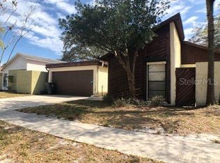 2013 Gregory Dr, Tampa, FL 33613