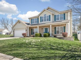 1 Crystal Cv, Saint Charles, MO 63301