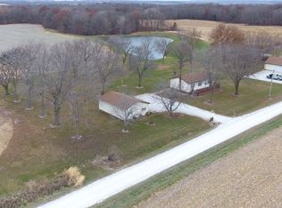 9600 Curry Chapel Rd, Rushville, IL 62681