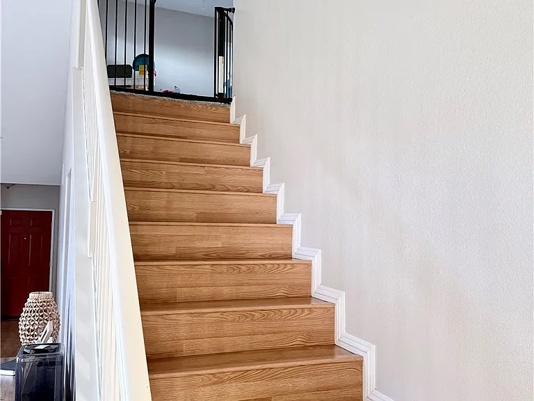 26587 Alta Ave — Photo 31